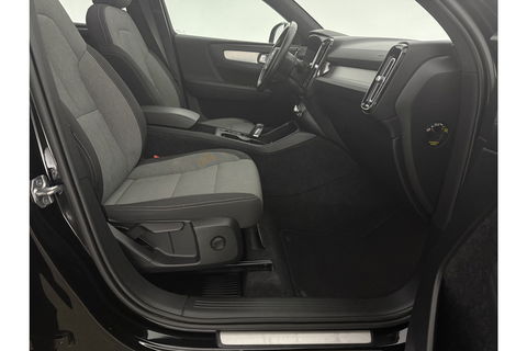 Volvo XC40 1.5 T5 Recharge Inscription Hybride 262PK Camera LED Carplay Trekhaak Pano 19"LMV Navi Virtual Clima PDC Stoel/Stuurverwarming