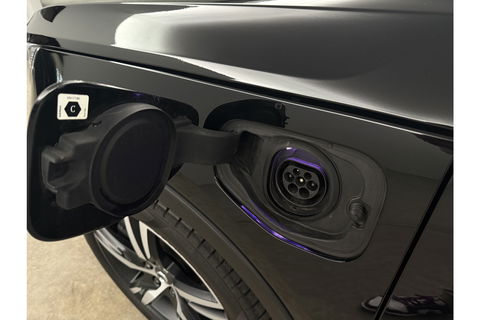 Volvo XC40 1.5 T5 Recharge Inscription Hybride 262PK Camera LED Carplay Trekhaak Pano 19"LMV Navi Virtual Clima PDC Stoel/Stuurverwarming