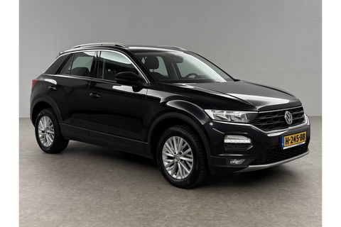Volkswagen T-Roc TSI Style Business Camera Carplay LED Trekhaak Adaptive-Cruise Clima Navi PDC 16"LMV