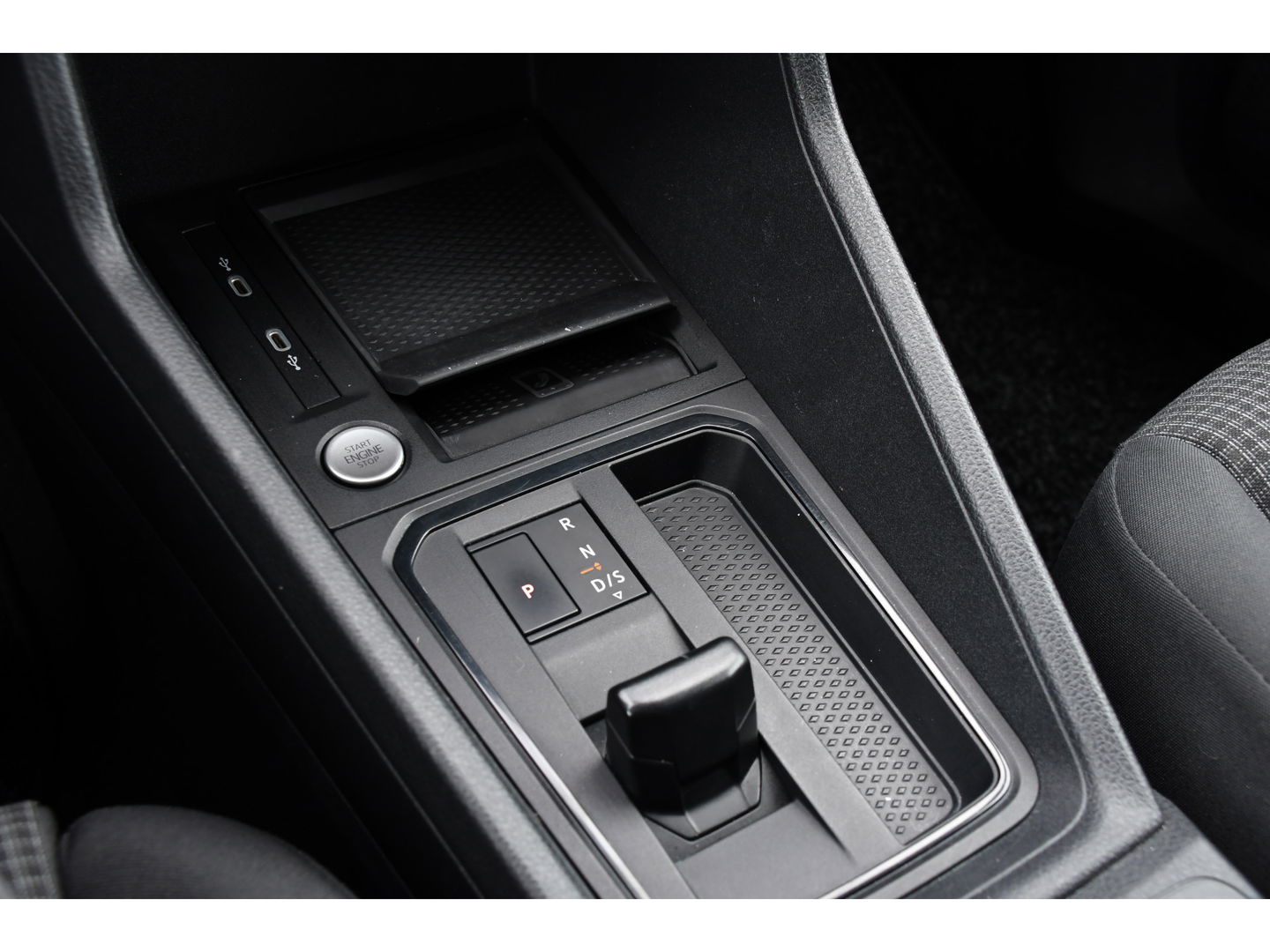 Volkswagen Caddy Cargo Maxi 2.0 TDI 1st Edition Virtual, Adaptieve Cruise, Carplay, Automaat, LED, Multimedia, Sensoren, Voorruit verwarming, Uniek!