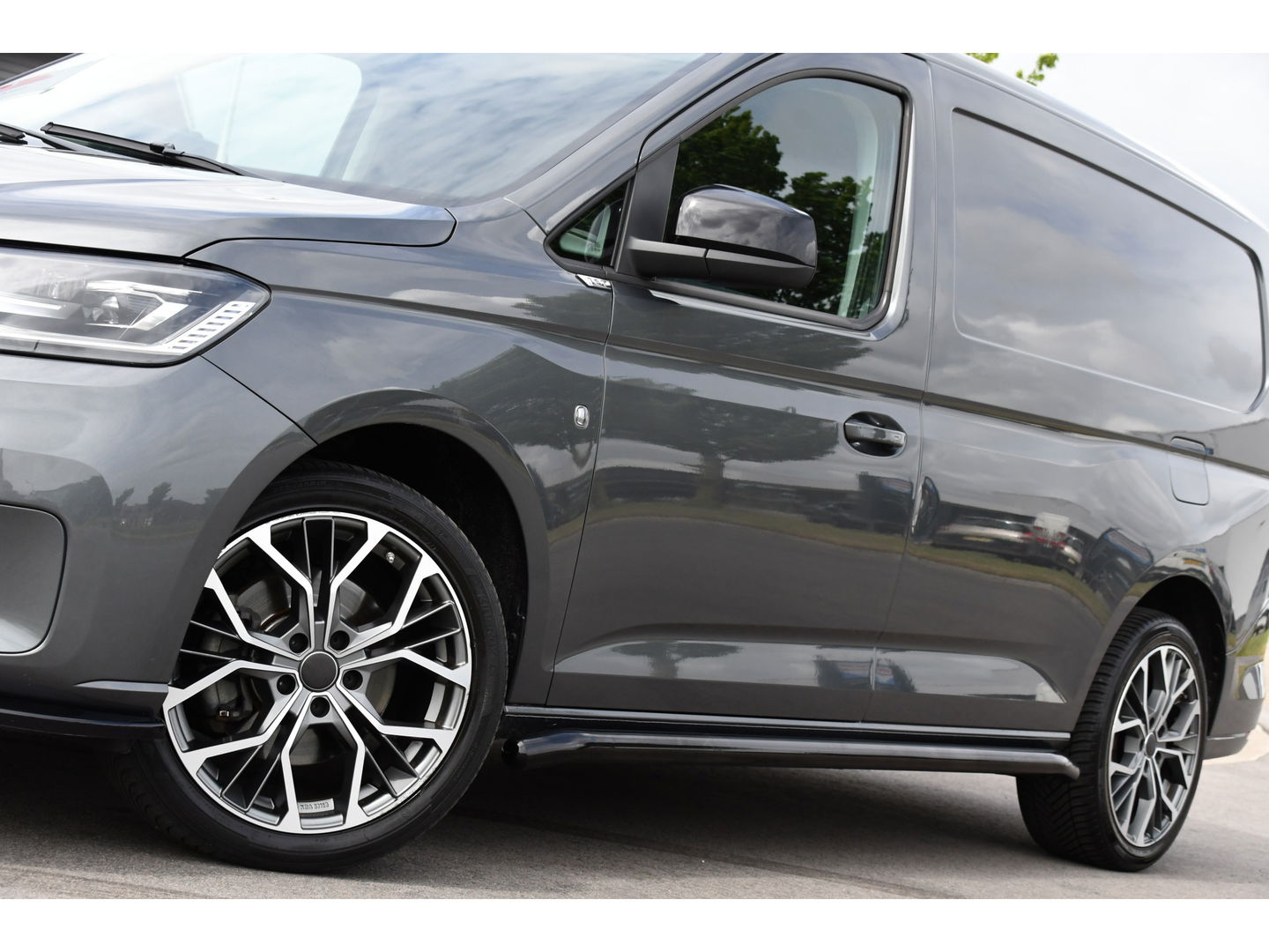 Volkswagen Caddy Cargo Maxi 2.0 TDI 1st Edition Virtual, Adaptieve Cruise, Carplay, Automaat, LED, Multimedia, Sensoren, Voorruit verwarming, Uniek!