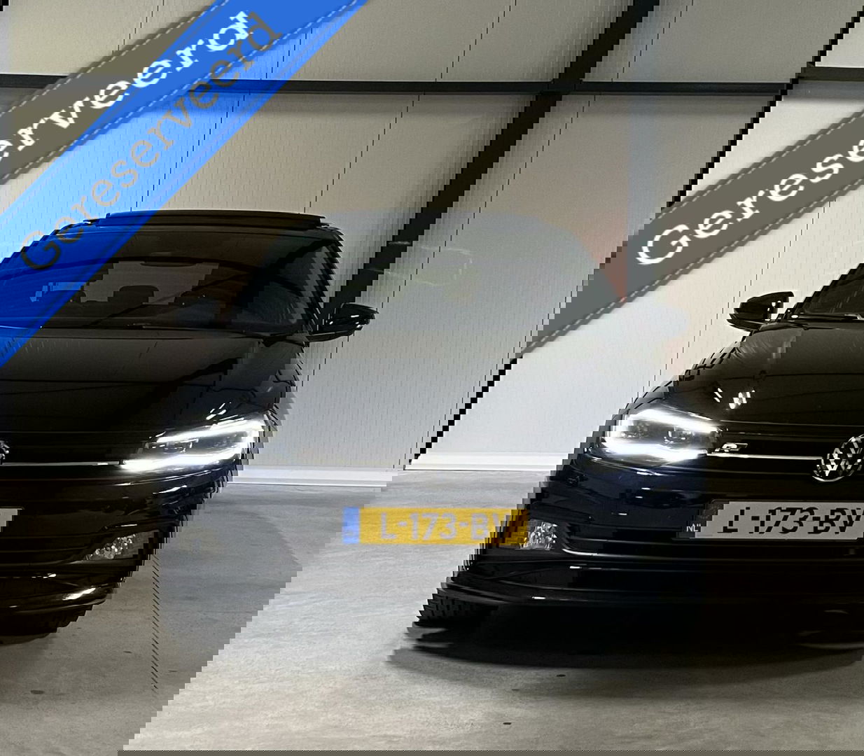 Volkswagen Polo 1.0 TSI 3X R-line Pano Virtual Carplay Sfeer