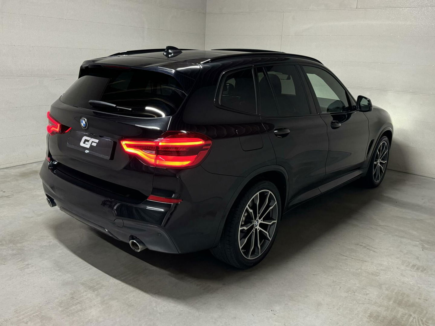 BMW X3 xDrive20i M Sport Black Edition Pano HUD Sfeer NAP