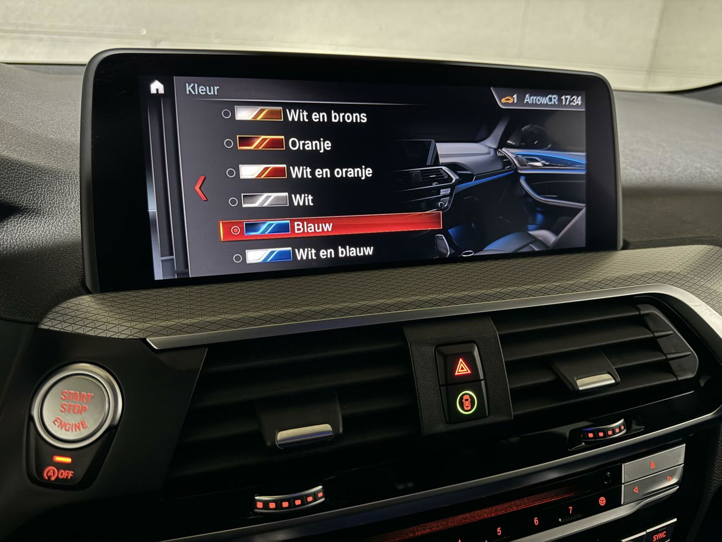 BMW X3 xDrive20i M Sport Black Edition Pano HUD Sfeer NAP