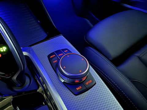 BMW X3 xDrive20i M Sport Black Edition Pano HUD Sfeer NAP