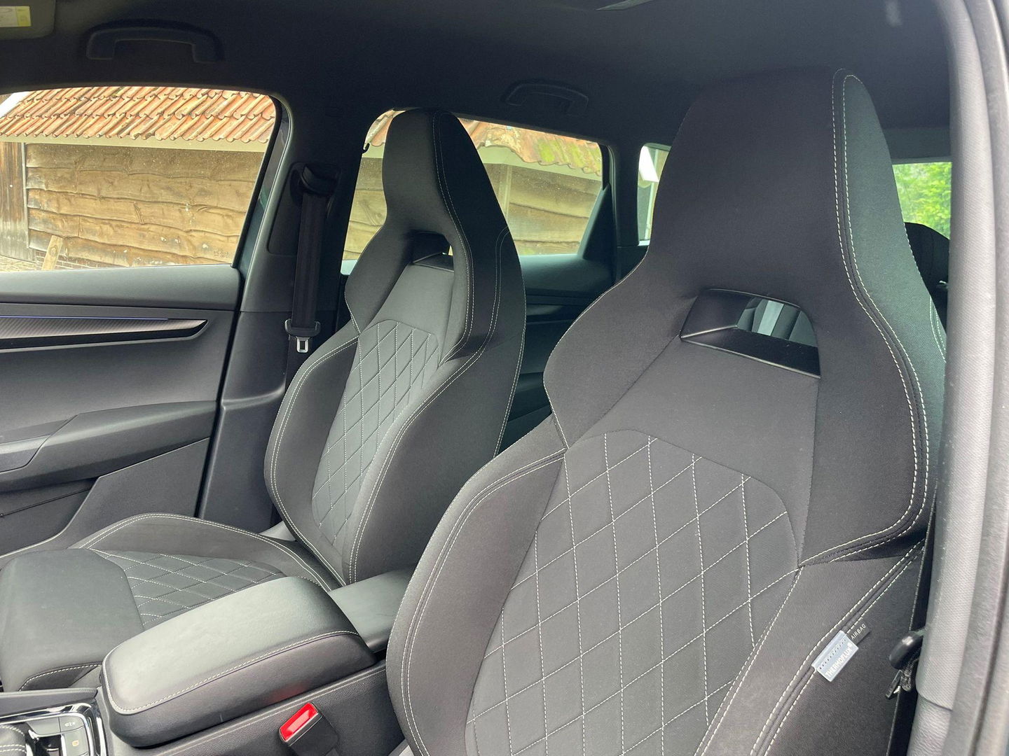 Škoda Karoq 1.5 TSI ACT Sportline Business