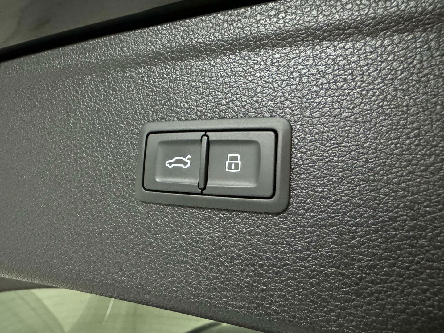 Audi Q5 55 TFSI e Quattro S-Line Pano Virtual ACC NAP