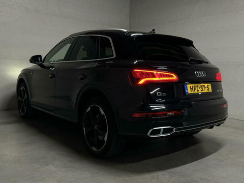 Audi Q5 55 TFSI e Quattro S-Line Pano Virtual ACC NAP