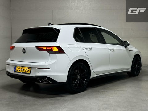 Volkswagen Golf 1.5 eTSI 3x R-Line Pano Carplay Sfeer ACC NAP