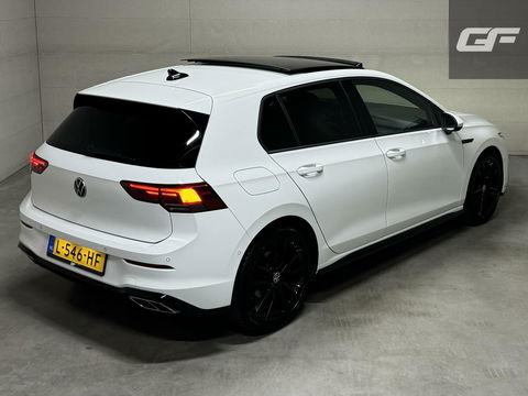 Volkswagen Golf 1.5 eTSI 3x R-Line Pano Carplay Sfeer ACC NAP