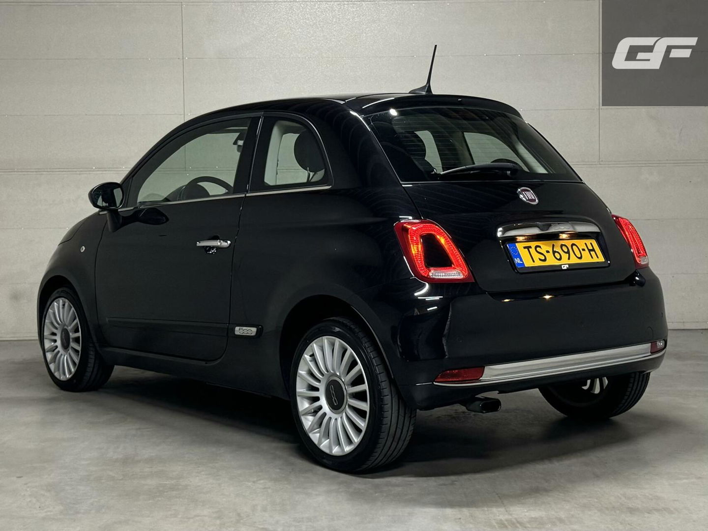 Fiat 500 0.9 TwinAir Turbo Lounge Pano Carplay Cruise NAP