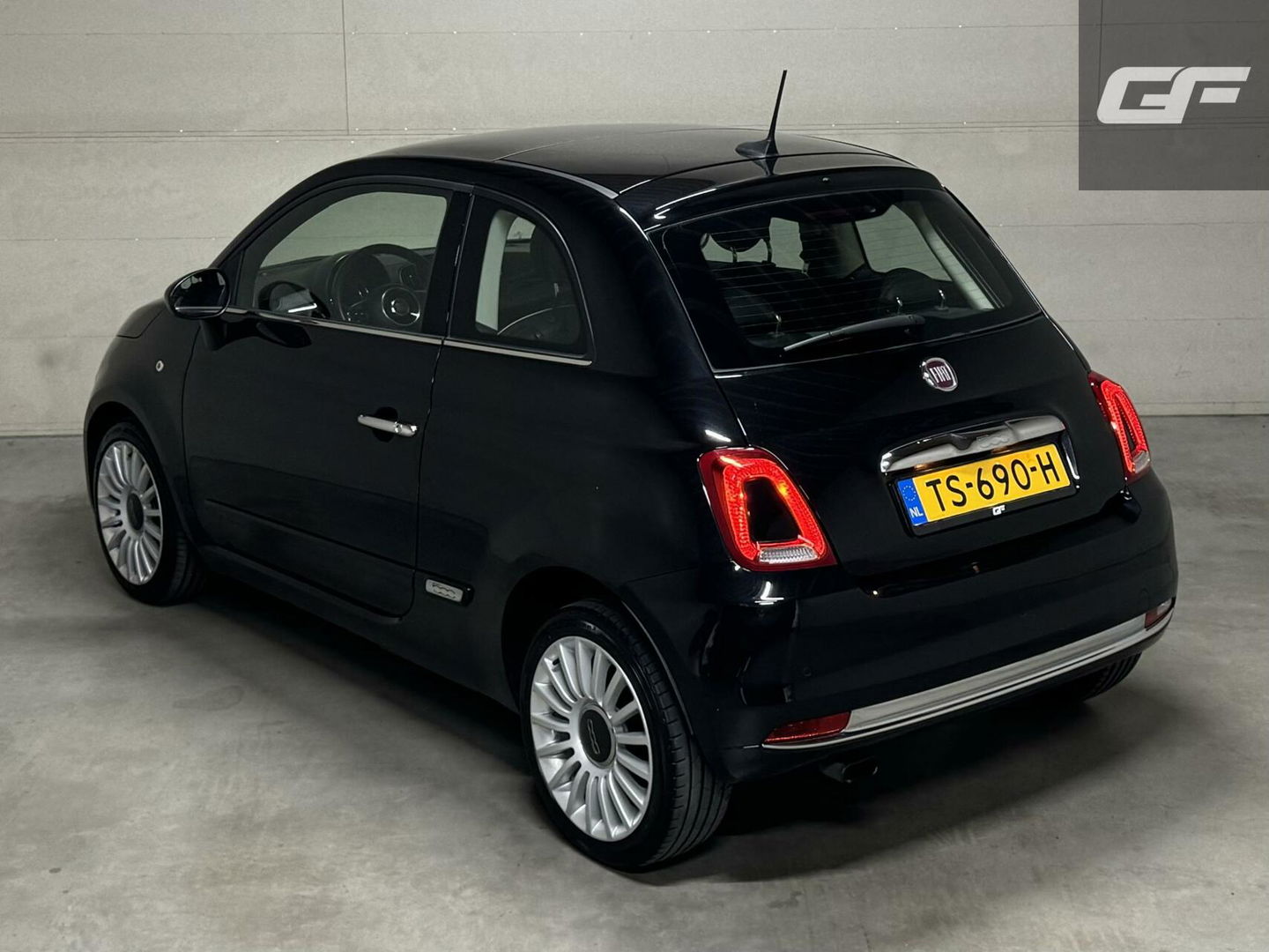 Fiat 500 0.9 TwinAir Turbo Lounge Pano Carplay Cruise NAP