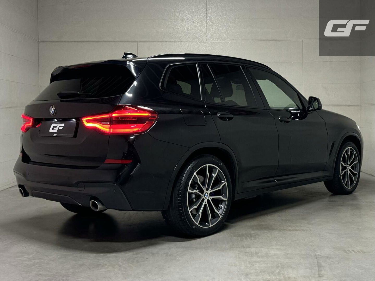 BMW X3 xDrive20i M Sport Black Edition Pano HUD Sfeer NAP