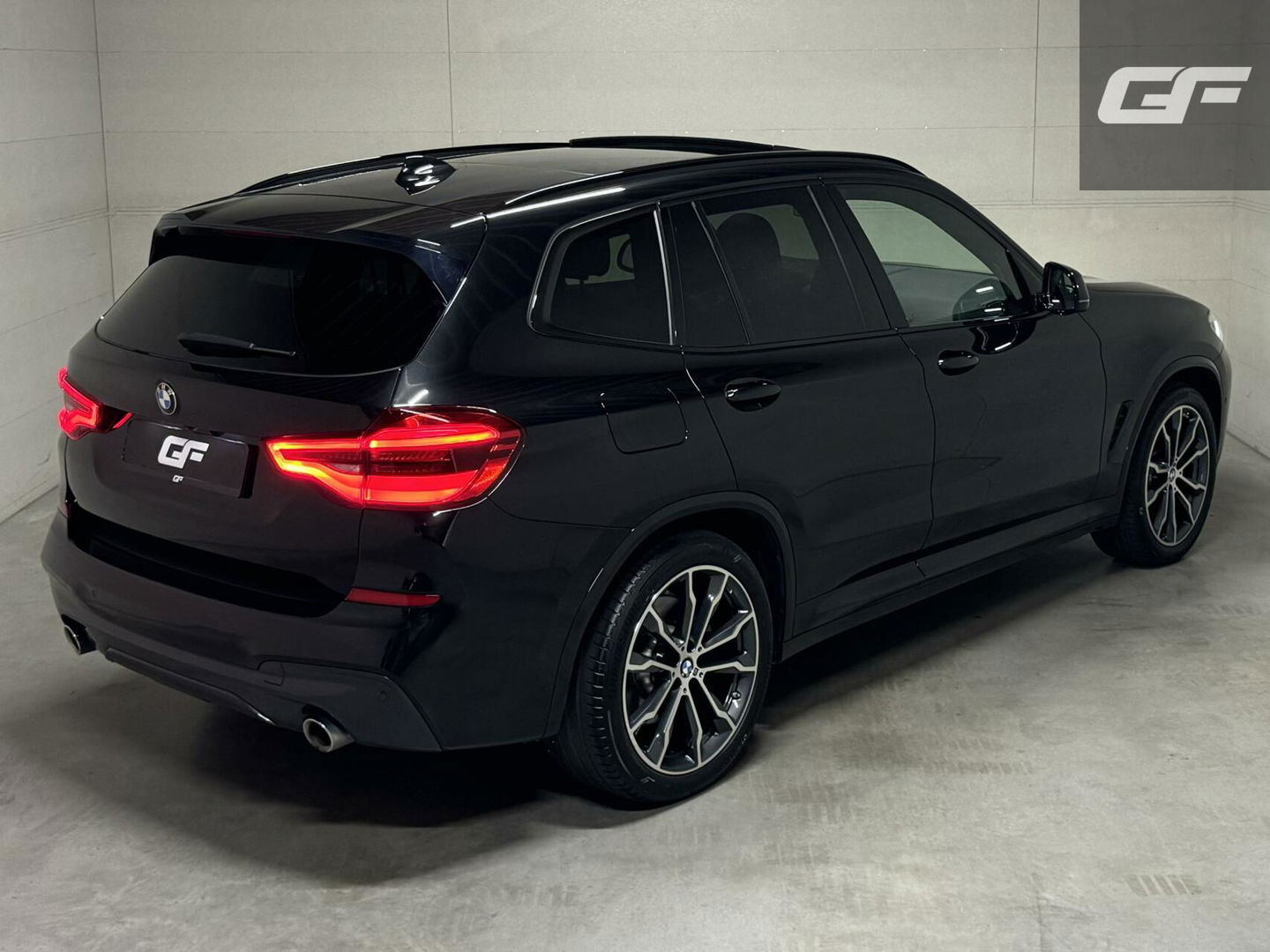 BMW X3 xDrive20i M Sport Black Edition Pano HUD Sfeer NAP