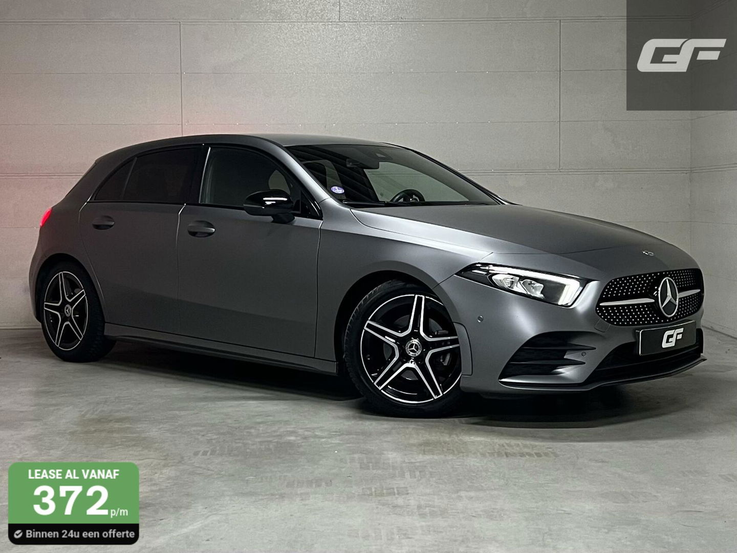 Mercedes-Benz A-Klasse 180 AMG Matgrijs Sfeerverlichting Carplay