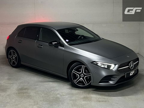 Mercedes-Benz A-Klasse 180 AMG Matgrijs Sfeerverlichting Carplay