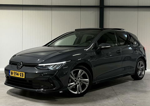 Volkswagen Golf 1.5 eTSI R-Line Pano Virtual Sfeer Carplay