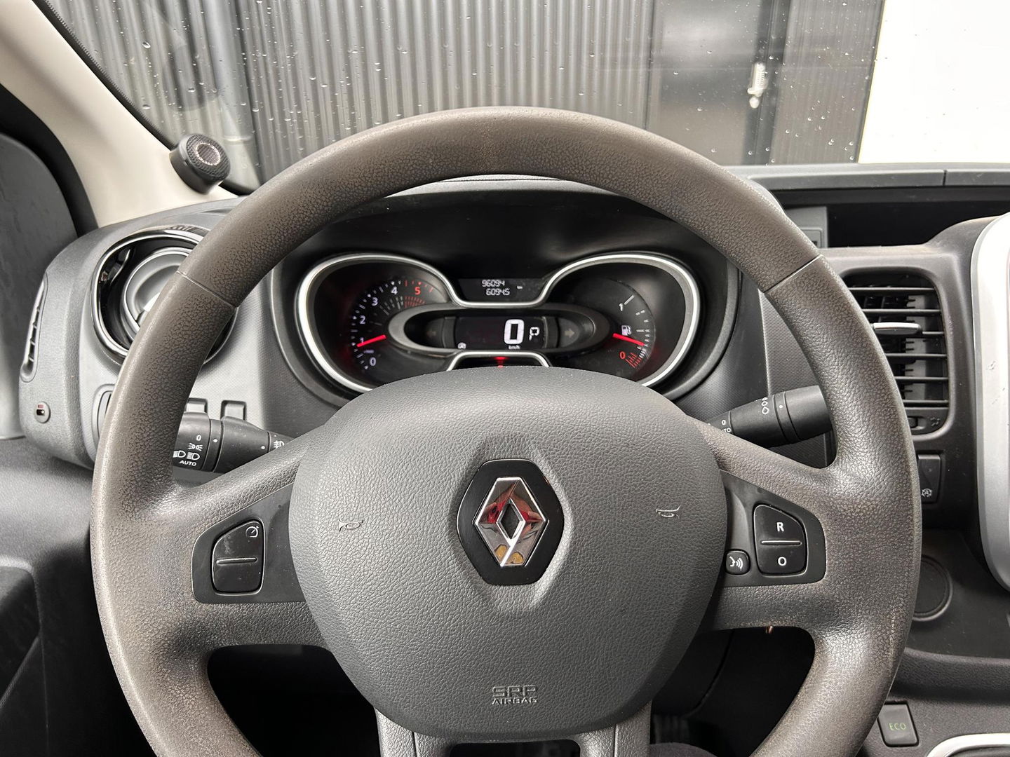 Renault Trafic 2.0 dCi 145PK L2H1 Luxe MARGE | LED | CUSTOM GELUIDSSYSTEEM | AUT | Dubbele schuifdeur