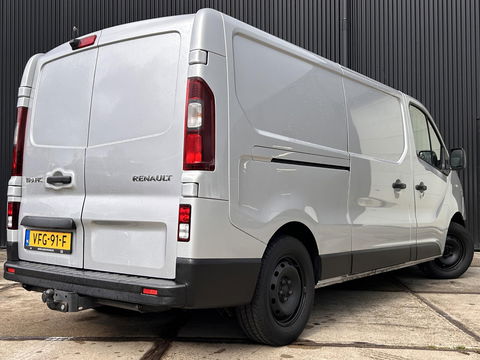 Renault Trafic 2.0 dCi 145PK L2H1 Luxe MARGE | LED | CUSTOM GELUIDSSYSTEEM | AUT | Dubbele schuifdeur
