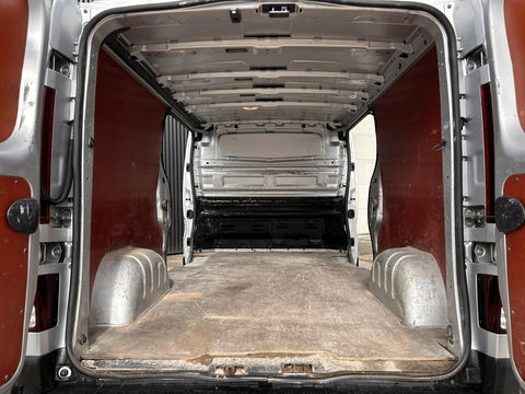 Renault Trafic 2.0 dCi 145PK L2H1 Luxe MARGE | LED | CUSTOM GELUIDSSYSTEEM | AUT | Dubbele schuifdeur