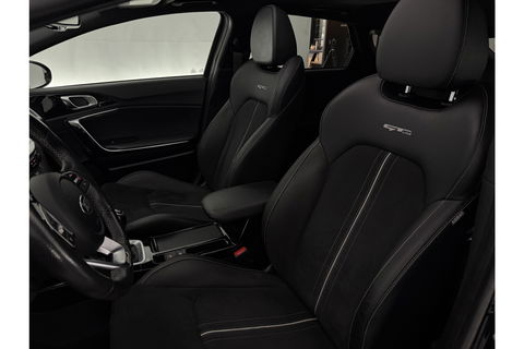 Kia pro_cee'd 1.4 T-GDI GT-Line 140PK Pano LED Carplay Camera Clima Cruise Navi PDC 17''LMV Stuur/Stoelverw.