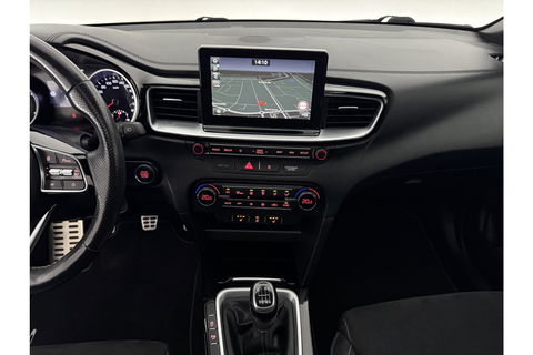 Kia pro_cee'd 1.4 T-GDI GT-Line 140PK Pano LED Carplay Camera Clima Cruise Navi PDC 17''LMV Stuur/Stoelverw.