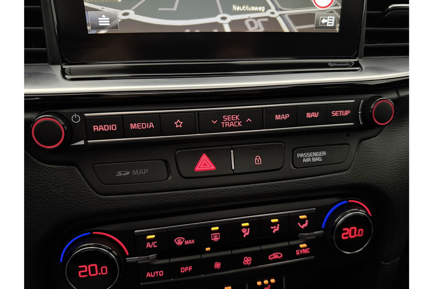 Kia pro_cee'd 1.4 T-GDI GT-Line 140PK Pano LED Carplay Camera Clima Cruise Navi PDC 17''LMV Stuur/Stoelverw.