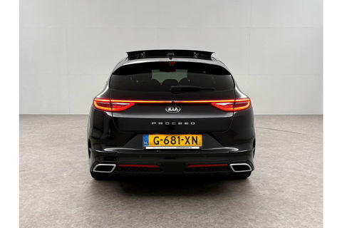 Kia pro_cee'd 1.4 T-GDI GT-Line 140PK Pano LED Carplay Camera Clima Cruise Navi PDC 17''LMV Stuur/Stoelverw.
