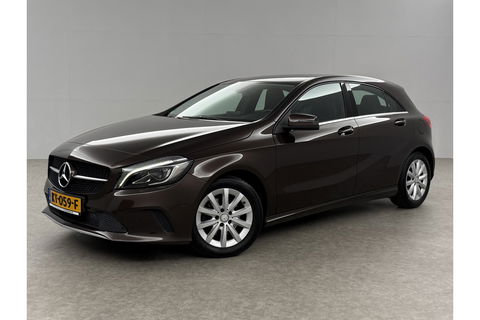Mercedes-Benz A-Klasse Ambition Airco Cruise LED Navigatie PDC 16"LMV