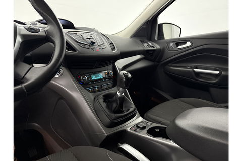 Ford Kuga 1.5 Titanium 150PK Clima Trekhaak Navigatie PDC 17"LMV Stoelverwarming
