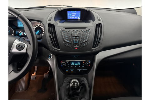 Ford Kuga 1.5 Titanium 150PK Clima Trekhaak Navigatie PDC 17"LMV Stoelverwarming