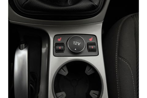 Ford Kuga 1.5 Titanium 150PK Clima Trekhaak Navigatie PDC 17"LMV Stoelverwarming