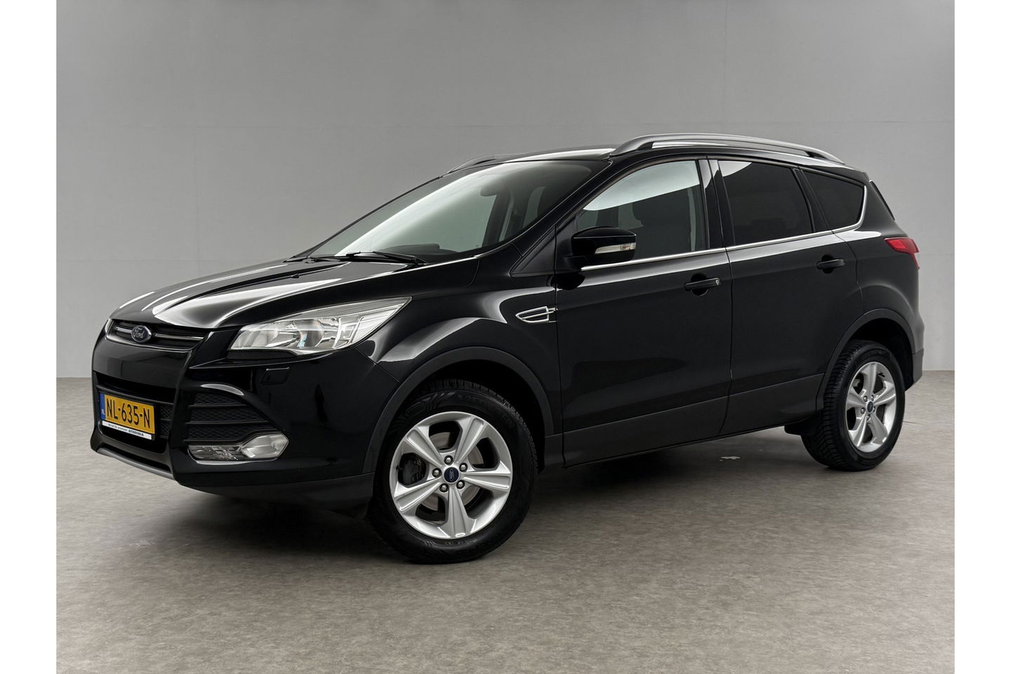 Ford Kuga 1.5 Titanium 150PK Clima Trekhaak Navigatie PDC 17"LMV Stoelverwarming