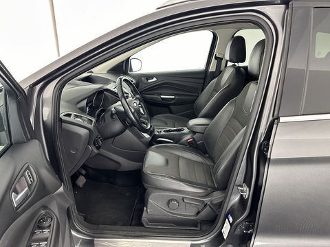 Ford Kuga 1.5 Titanium-Plus Styling-Pack AWD Aut.*LEATHER-FABRIC | XENON | SONY-AUDIO | BLIND-SPOT | KEYLESS | NAVI-FULLMAP | CAMERA | HEATED-SPORT-SEATS | ECC | LANE-ASSIST | PDC | CRUISE | TOWBAR | 19''ALU*