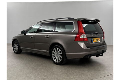 Volvo V70 1.6 T4 Limited Edition | NIEUWE APK tot 05-2026 | 180PK Clima Cruise Trekhaak LED Navi Leder PDC 17"LMV