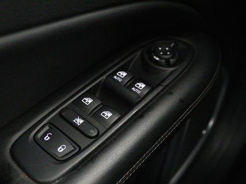 Jeep Compass 4xe 240 Plug-in Hybrid Electric S | Leder | Trekhaak | Alpine Sound | Stoel & stuurverwarming | Navigatie | Xenon | Camera | Carplay | Keyless | Climate control