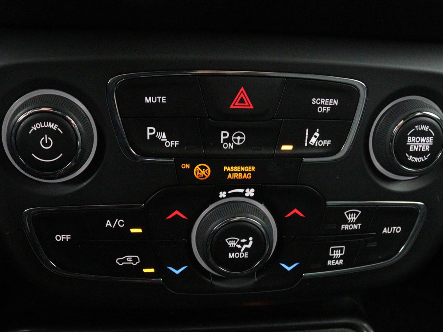 Jeep Compass 4xe 240 Plug-in Hybrid Electric S | Leder | Trekhaak | Alpine Sound | Stoel & stuurverwarming | Navigatie | Xenon | Camera | Carplay | Keyless | Climate control