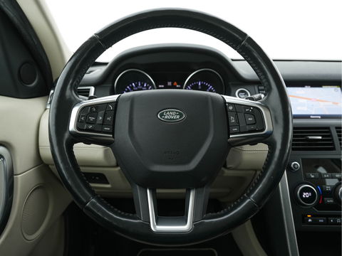 Land Rover Discovery Sport 2.0 TD4 HSE Luxury AWD Cold-Climate-Pack Aut.*WINDSOR-FULL-LEATHER | NAVI-FULLMAP | SHIFT-PADDLES | MEMORY-PACK | COMFORT-SEATS | PDC | CRUISE | ECC | TOWBAR | CAMERA | XENON | HEATED-SEATS | LANE-ASSIST | 19"ALU*