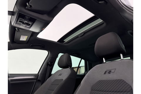 Volkswagen Golf 1.5 TSI 3x R-line 150PK DSG Pano LED Virtual ACC Camera Clima Navi 17"LMV PDC