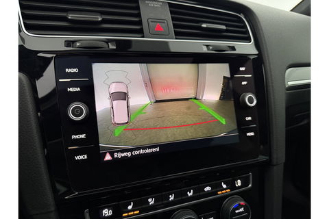Volkswagen Golf 1.5 TSI 3x R-line 150PK DSG Pano LED Virtual ACC Camera Clima Navi 17"LMV PDC