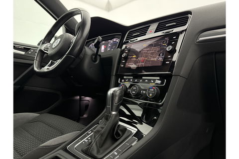 Volkswagen Golf 1.5 TSI 3x R-line 150PK DSG Pano LED Virtual ACC Camera Clima Navi 17"LMV PDC