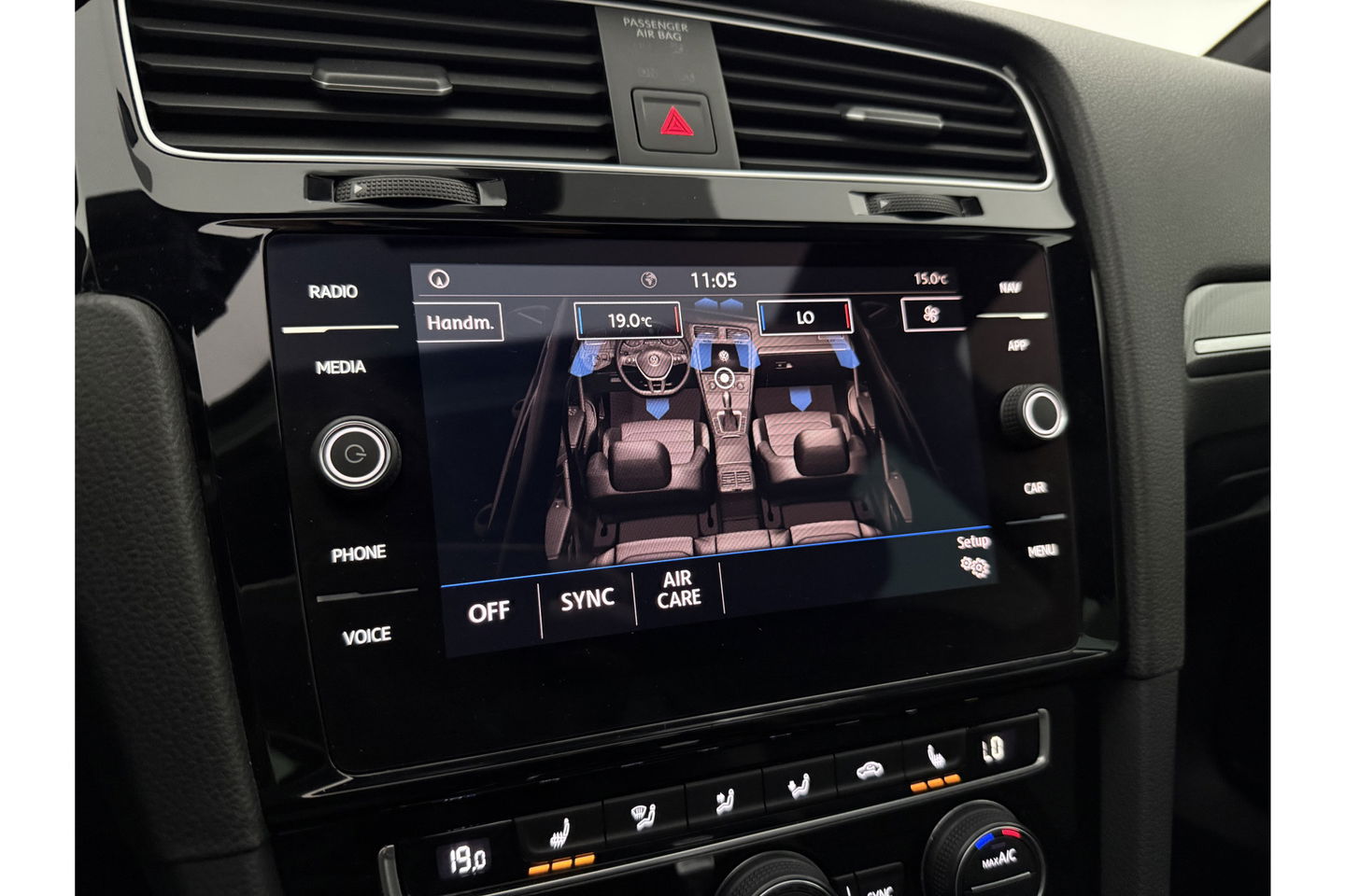 Volkswagen Golf 1.5 TSI 3x R-line 150PK DSG Pano LED Virtual ACC Camera Clima Navi 17"LMV PDC