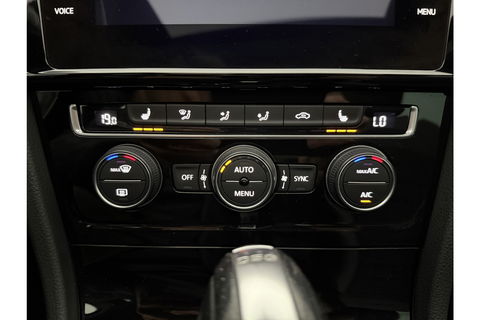 Volkswagen Golf 1.5 TSI 3x R-line 150PK DSG Pano LED Virtual ACC Camera Clima Navi 17"LMV PDC