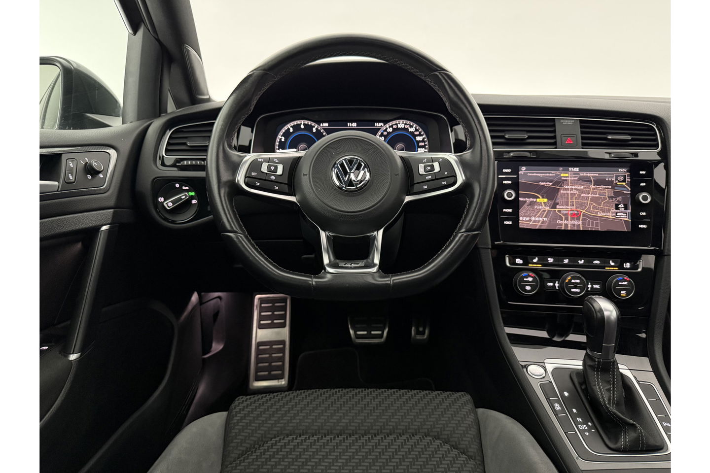 Volkswagen Golf 1.5 TSI 3x R-line 150PK DSG Pano LED Virtual ACC Camera Clima Navi 17"LMV PDC