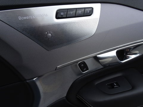 Volvo XC90 T8 408PK AWD / R-Design / B&W / 7-pers. / LED