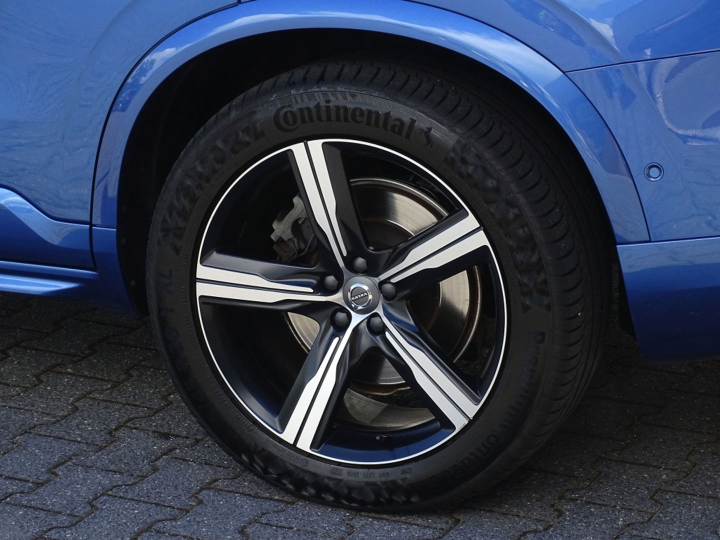 Volvo XC90 T8 408PK AWD / R-Design / B&W / 7-pers. / LED