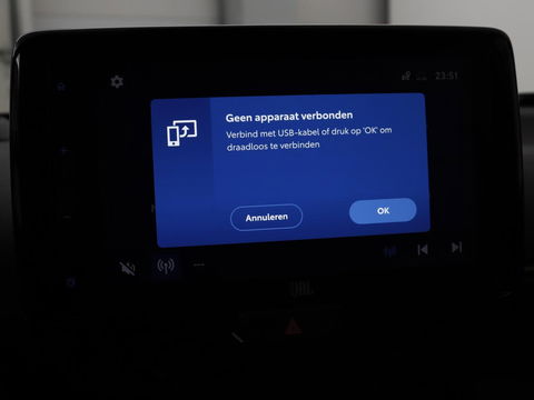 Toyota Yaris Cross 1.5 Hybrid Adventure | Stoel & stuurverwarming | Head-Up | Matrix LED | Carplay | Camera | JBL Sound | Keyless | Navigatie | Adaptive cruise | Climate control