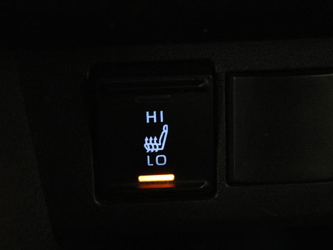 Toyota Yaris Cross 1.5 Hybrid Adventure | Stoel & stuurverwarming | Head-Up | Matrix LED | Carplay | Camera | JBL Sound | Keyless | Navigatie | Adaptive cruise | Climate control