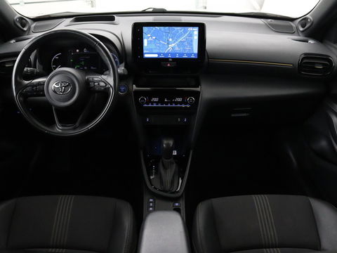 Toyota Yaris Cross 1.5 Hybrid Adventure | Stoel & stuurverwarming | Head-Up | Matrix LED | Carplay | Camera | JBL Sound | Keyless | Navigatie | Adaptive cruise | Climate control