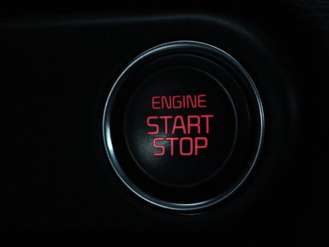 Kia Ceed 1.0 T-GDi DynamicPlusLine | Stoel & stuurverwarming | Trekhaak | Carplay | Camera | Half leder | Navigatie | Keyless